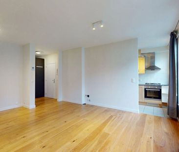 Flat for rent - Photo 1