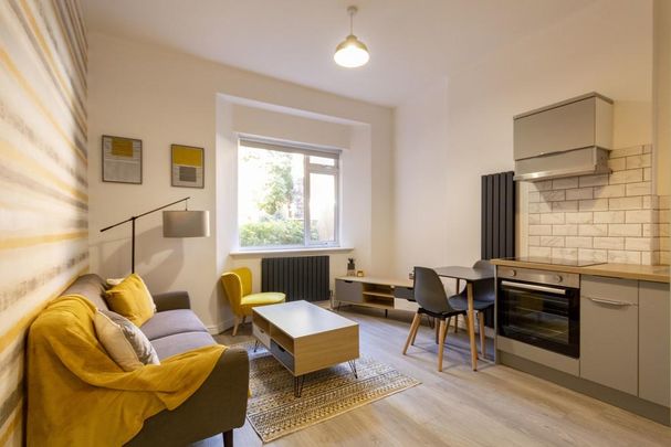1 bedroom flat to rent - Photo 1