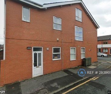 2 bedroom maisonette to rent - Photo 5