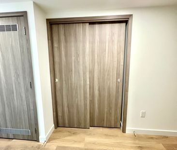 For Lease - 1 Concord Cityplace Way Unit# 2109, Toronto, Ontario - Photo 1