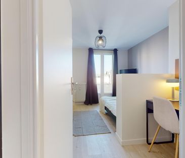 JEAN JAURES J Roommate 4 Bedrooms at Clermont Ferrand - Photo 4