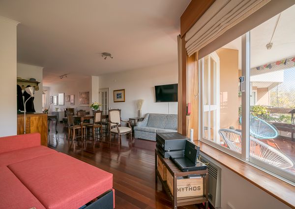 Apartamento T2 para arrendamento com móveis no Alto da Barra em Oeiras