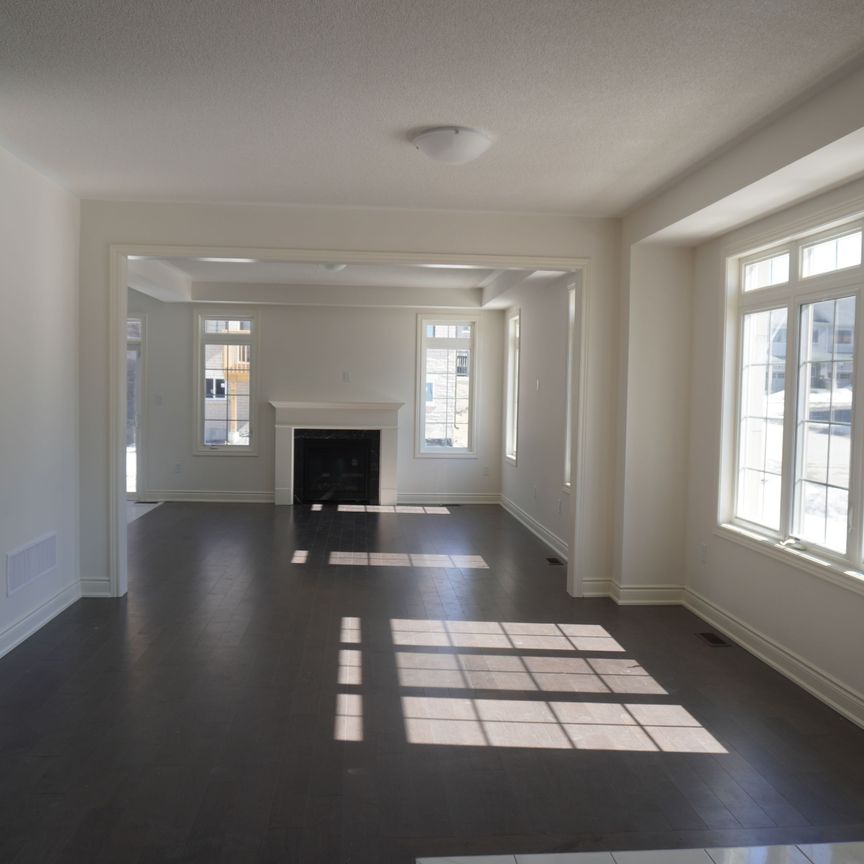 For Lease - 2107 Binbrook Drive, Oshawa, Ontario - Photo 1