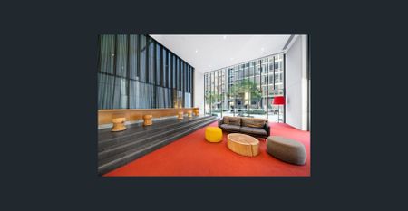 Stunning Executive Apartment at super convenience location - Photo 3