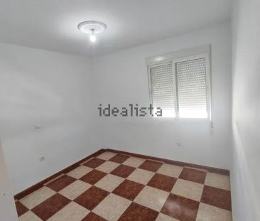 Alquiler de piso en Avenida Gerald Brenan, 3 - Foto 2