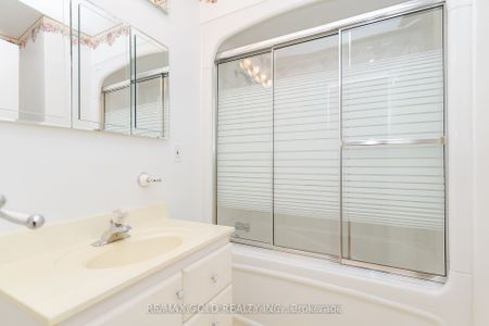 For Lease - 31 Dorchester Drive Unit# (Upper), Brampton, Ontario - Photo 3