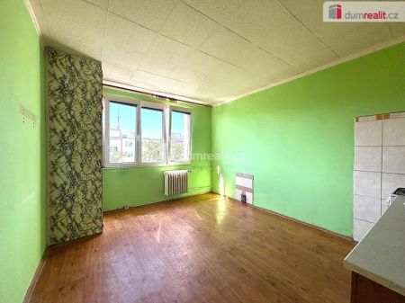 Pronájem, byt 1+1, 37 m, Sokolov, ul. Mánesova - Photo 4