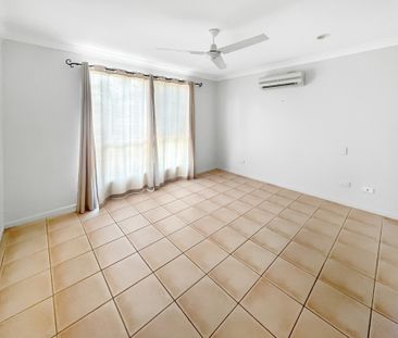 4-bedroom Family Home in Sought After Royal Sands - Photo 4