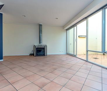 347 Young Street, Fitzroy VIC 3065 - Photo 4