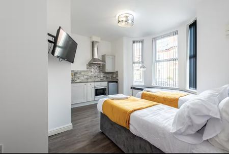 Studio Flat, Westminster Road, CV1 - Photo 2