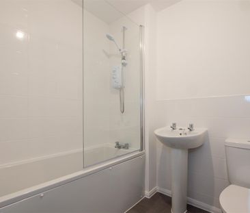 2 Bedroom House To Rent - Photo 2