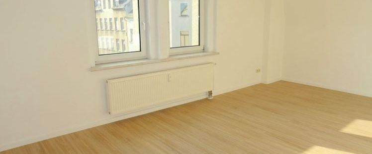 **Einzug sofort** 2 Zimmer Wohnung in Werdau zu vermieten! - Photo 1