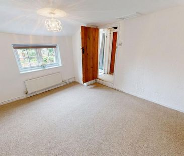 2 bedroom cottage to rent - Photo 2