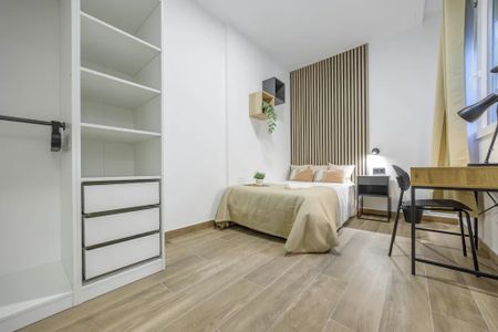 Avenida del Marqués de Sotelo, Valencia, Valencian Community 46002 - Photo 4