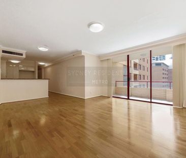 Spacious two Bedroom Apartment - Photo 3