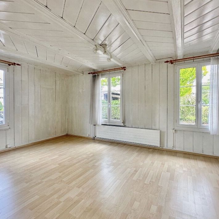 Top Renovated 3.5 room apartment on the ground floor - Photo 1