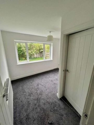 Dudlows Green Road, Warrington, WA4 - Photo 3