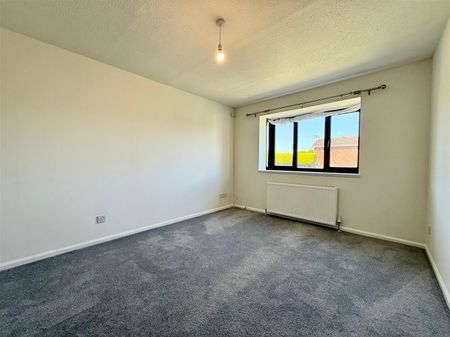 Tunstall Green, Chesterfield - Photo 4