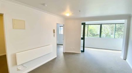 1 Bedroom Apartment Living With Bonus Office Space - Photo 3