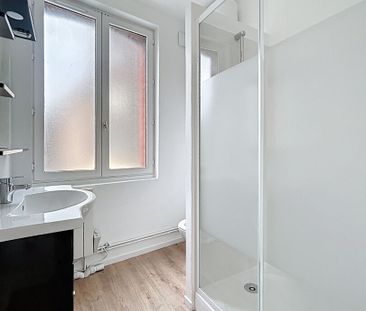Location Appartement 2 pièces 42m² ROUEN 76000 - Photo 4