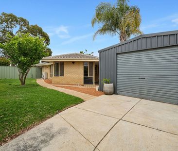 Immaculate , modern property with a large powered workshop - Photo 3