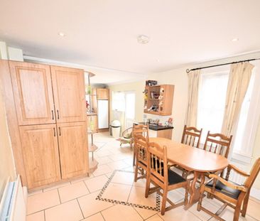 Apartment for rent, North Circular Road (Dublin, Ireland) - Photo 2