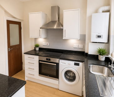 5 Royal Park Mount, Leeds, LS6 1HL - Photo 4
