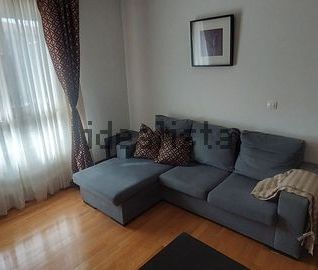 Alquiler de piso en Altos Hornos de Vizcaya Hiribidea - Photo 2