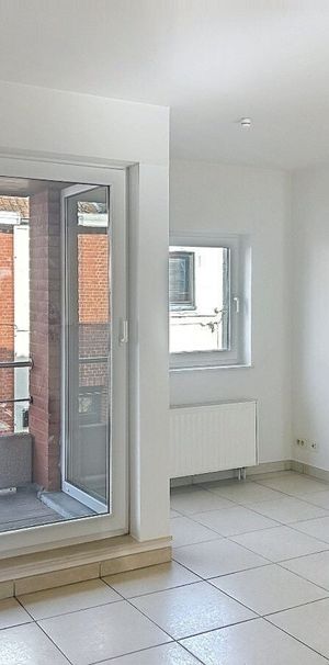 Appartement te huur in Oostrozebeke voor € 740 met 2 slaapkamers - foto 1