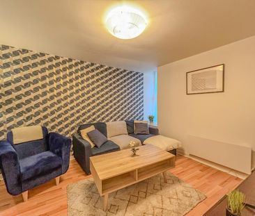 1 bedroom flat to rent - Photo 4