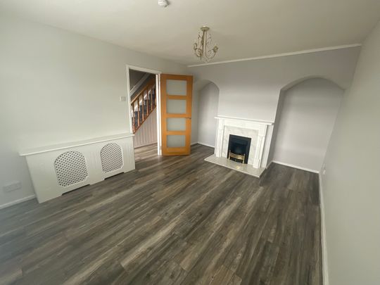 17 Glencairn Walk, Belfast , BT13 3TB - Photo 1