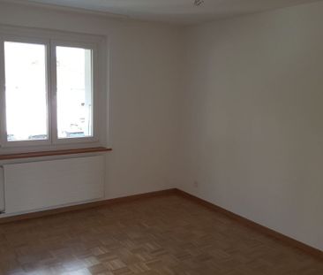 Genossenschaftswohnung (ohne Balkon) Nähe Tissotarena und Tierpark - Photo 3