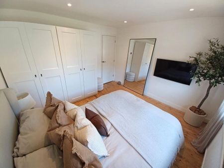 2 bedroom semi-detached house to rent - Photo 4