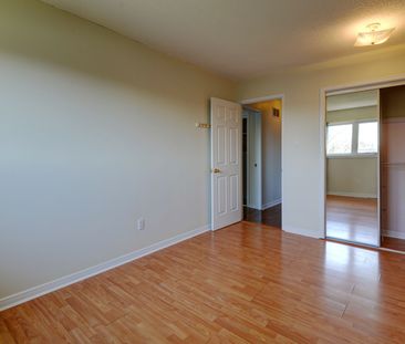 For Lease - 654 Brougham Place Unit# Main & Upper, Mississauga, Ont... - Photo 5