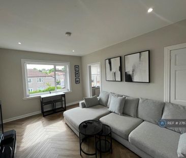 3 bedroom flat to rent - Photo 1