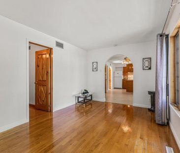 Nouveauté sur le marché Maison de plain-pied à louer - Laval (Auteu... - Photo 1