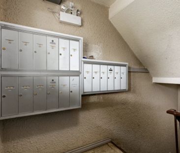 2 Bedroom - Photo 5