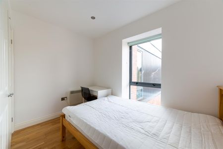 4 bed apartment to rent in Falconars House, City Centre, NE1 - Photo 5