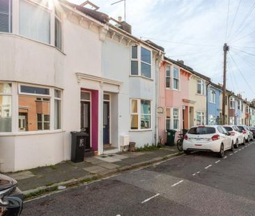 3 bedroom terraced house to rent - Photo 5