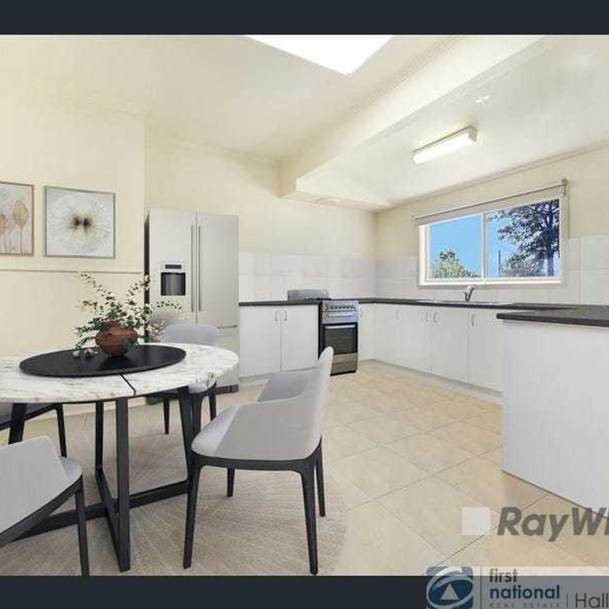 7 Oswald Street, Dandenong - Photo 1