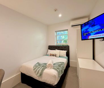 Mcmahons Point - Photo 1