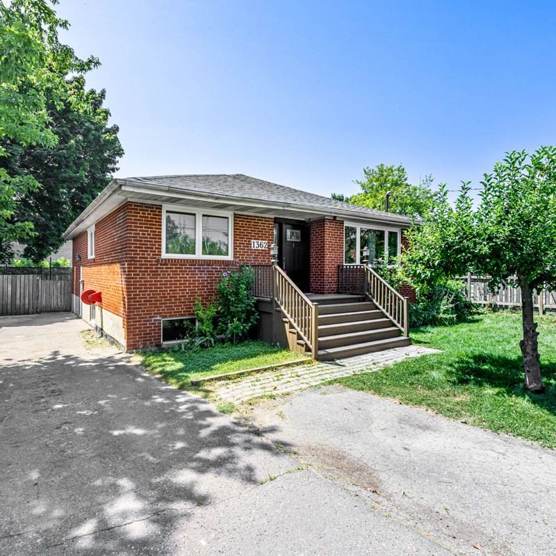 For Lease - 1362 Cawthra Road Unit# Lower, Mississauga, Ontario - Photo 1