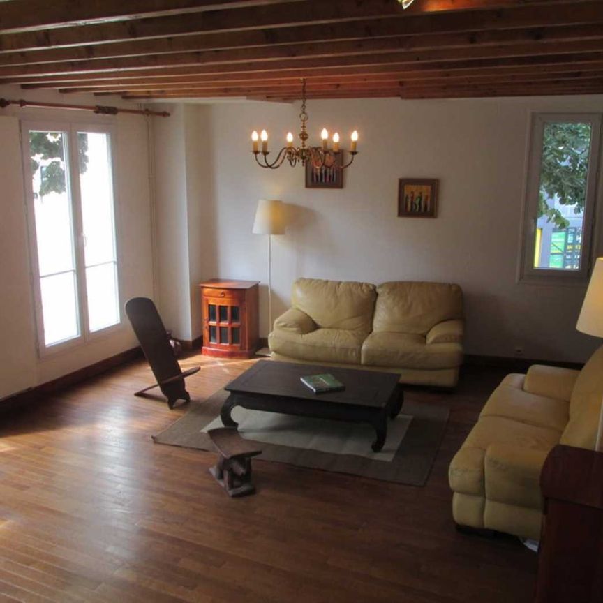 Maison • Chaville - Photo 1