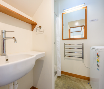 8 Awarua Street, Ngaio - Photo 5