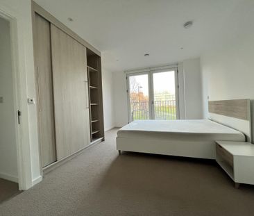 2 bedroom flat to rent - Photo 5