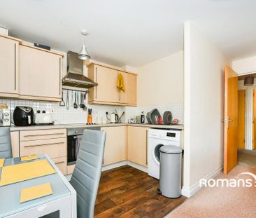 2 bedroom flat to rent - Photo 6