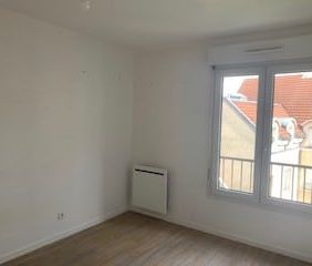 T3 de 65 m² avec cuisine semi équipée - Photo 2