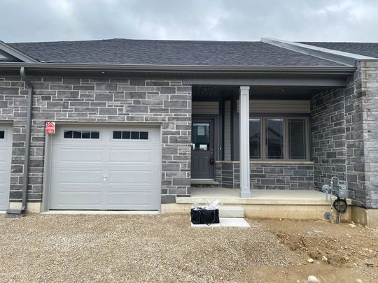 For Lease - 88 Cheryl Avenue, North Perth, Ontario - Photo 1