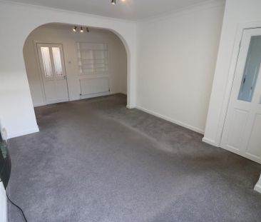2 bedroom terraced house to rent - Photo 3