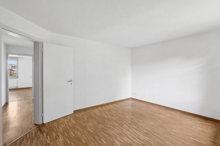 Helle Wohnung mit Cheminée - Foto 5